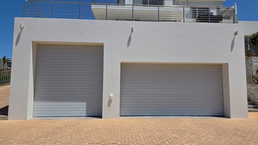 4 Bedroom Property for Sale in Hartenbos Heuwels Western Cape